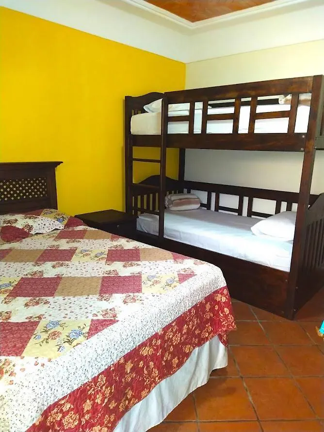 Hotel Casa Mercedes Antigua 2*,  Guatemala